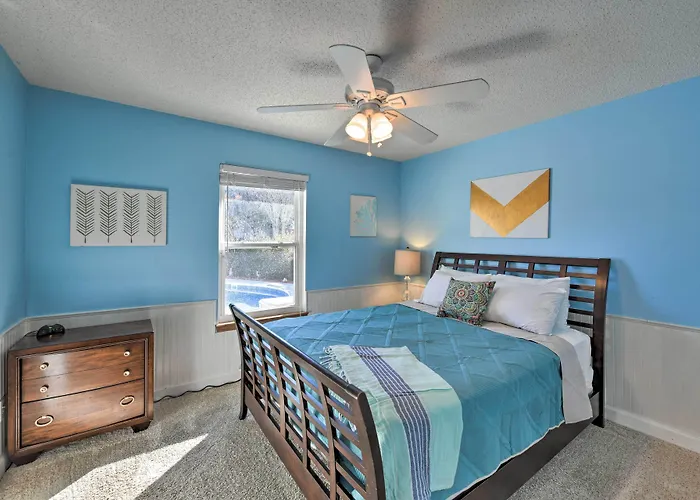 Welcoming W/ Spacious Yard! Holiday home *