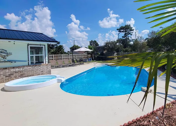 Holiday home Welcoming W/ Spacious Yard!